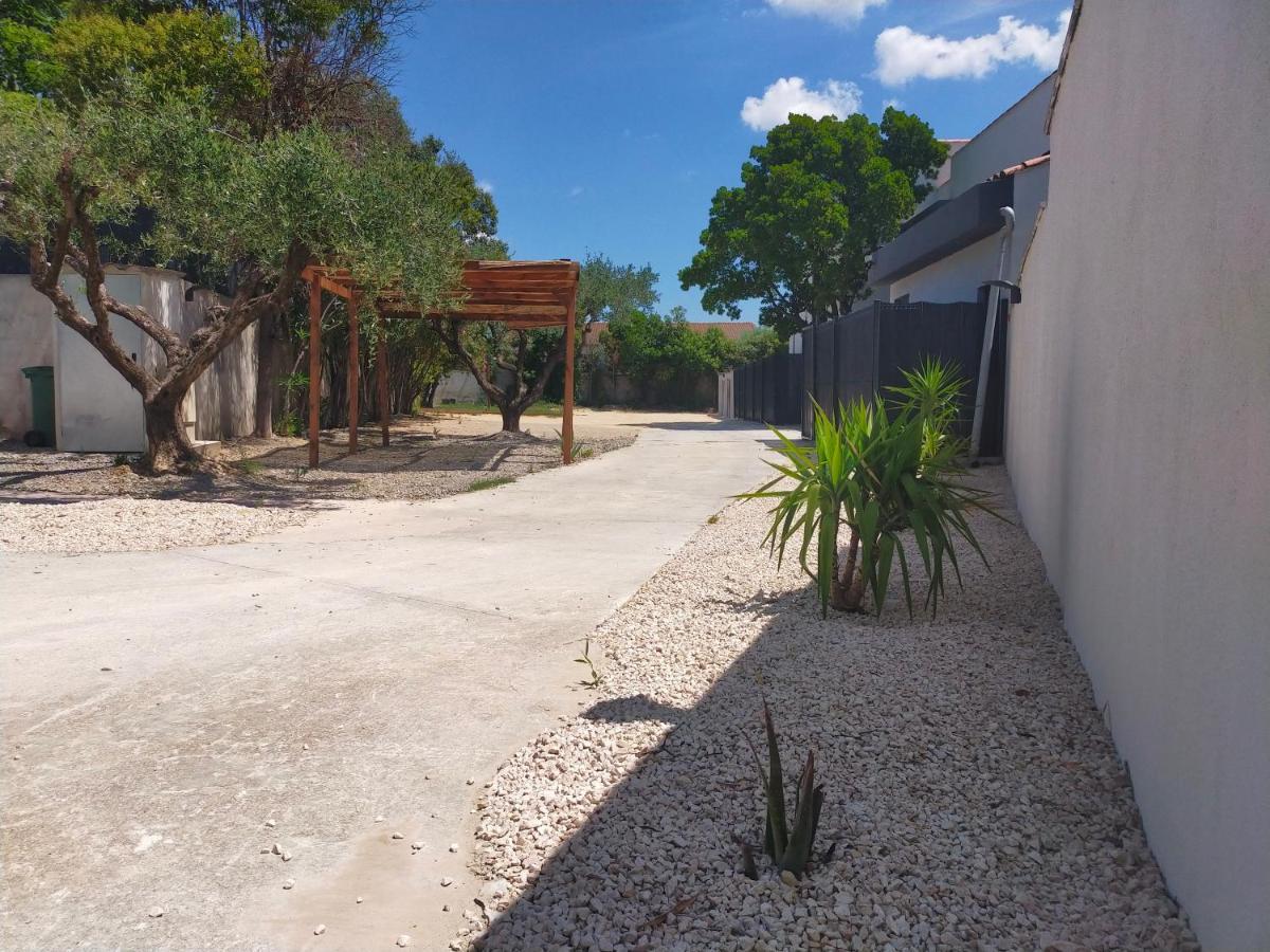 Villa Caremeau 1 Nîmes Eksteriør billede